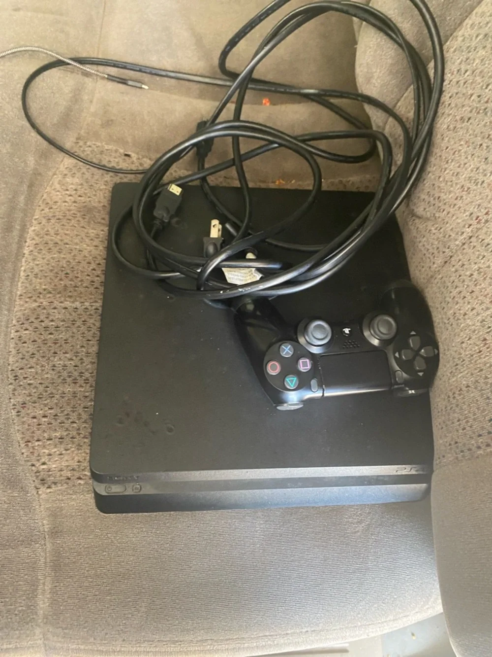Sony PS4 Slim Console in Black